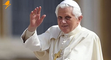 Eski Papa 16. Benedict hayatını kaybetti