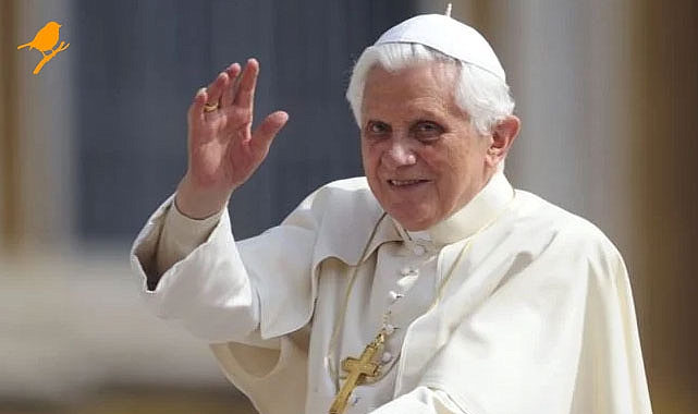 Eski Papa 16. Benedict hayatını kaybetti