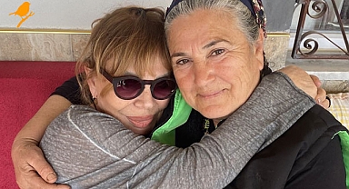 Hatay'a giden Sezen Aksu'dan Emel Korkmaz'a ziyaret